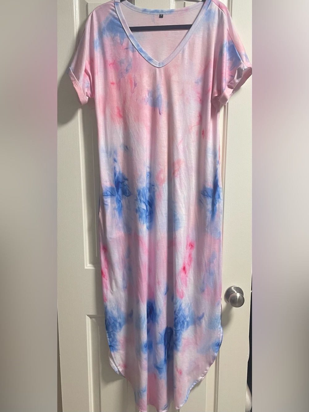 Maternity Tie-Dye V-Neck Maxi Dress in Pink & Blue